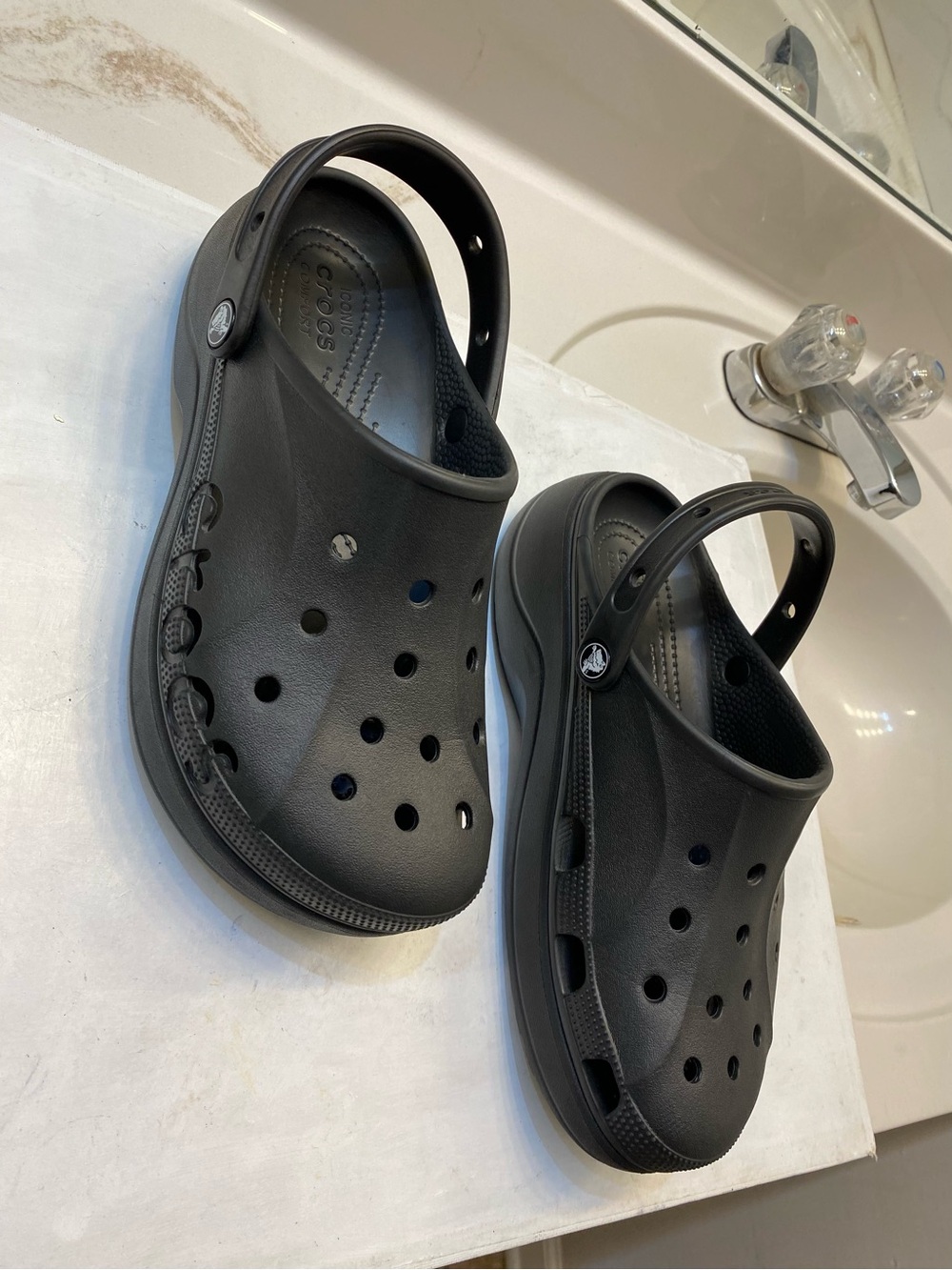 Crocs Baya Women Platform Sandals Size 10 NEW, Never Worn excellent condition - Picture 13 of 13